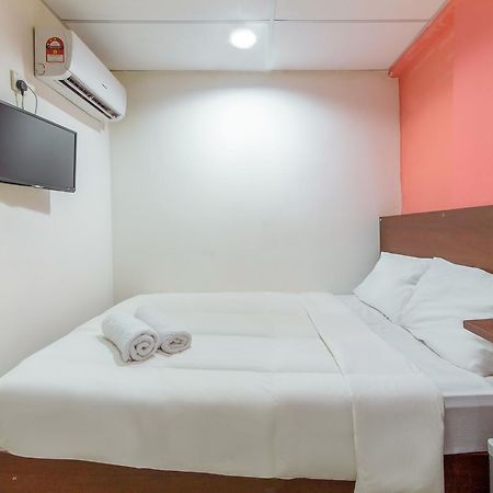 Hotel Royal Palm Куала Лумпур Екстериор снимка